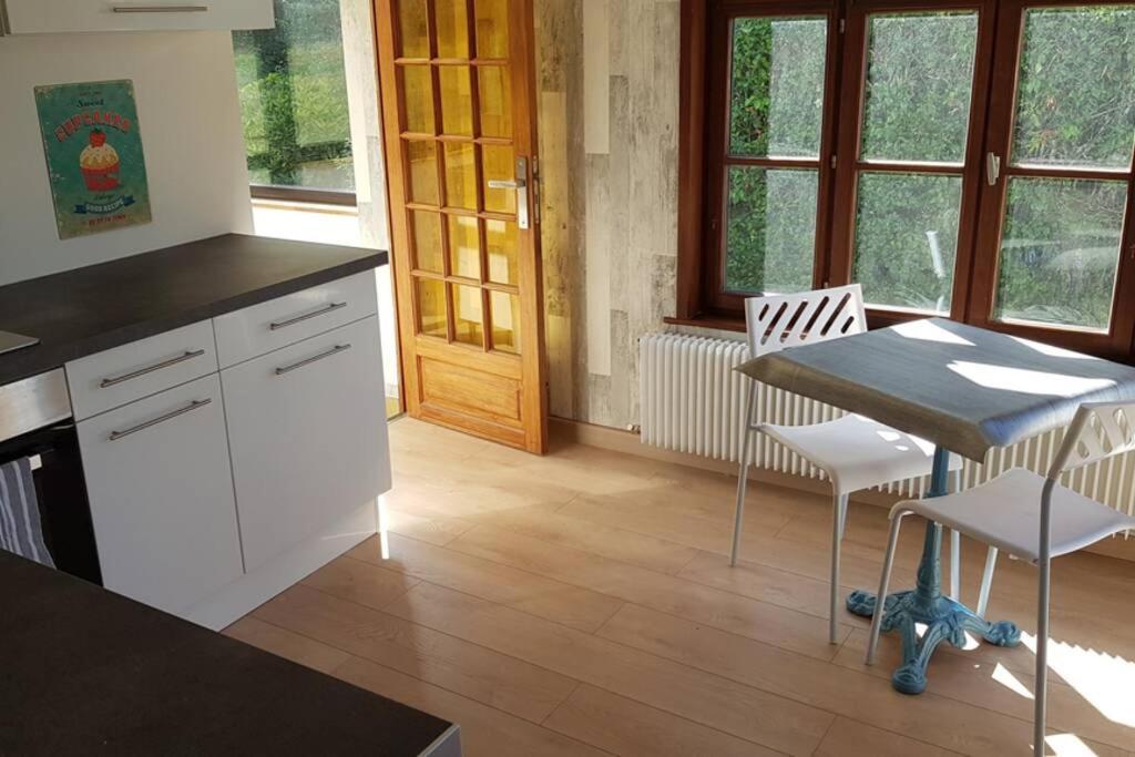 Le Clos De Chacha Vila Carly Exterior foto