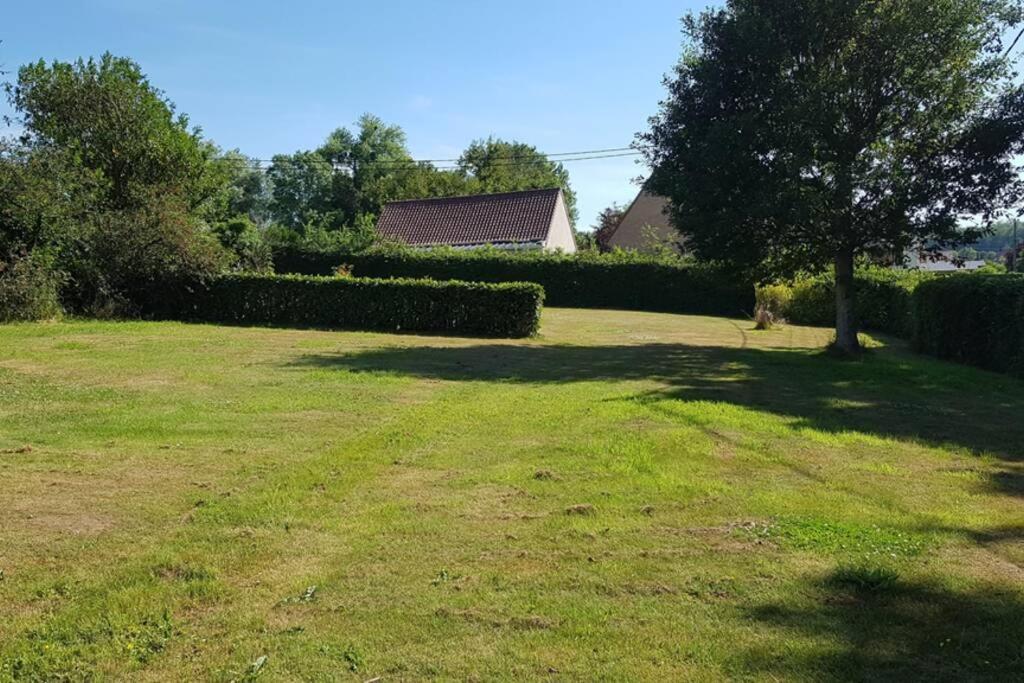 Le Clos De Chacha Vila Carly Exterior foto